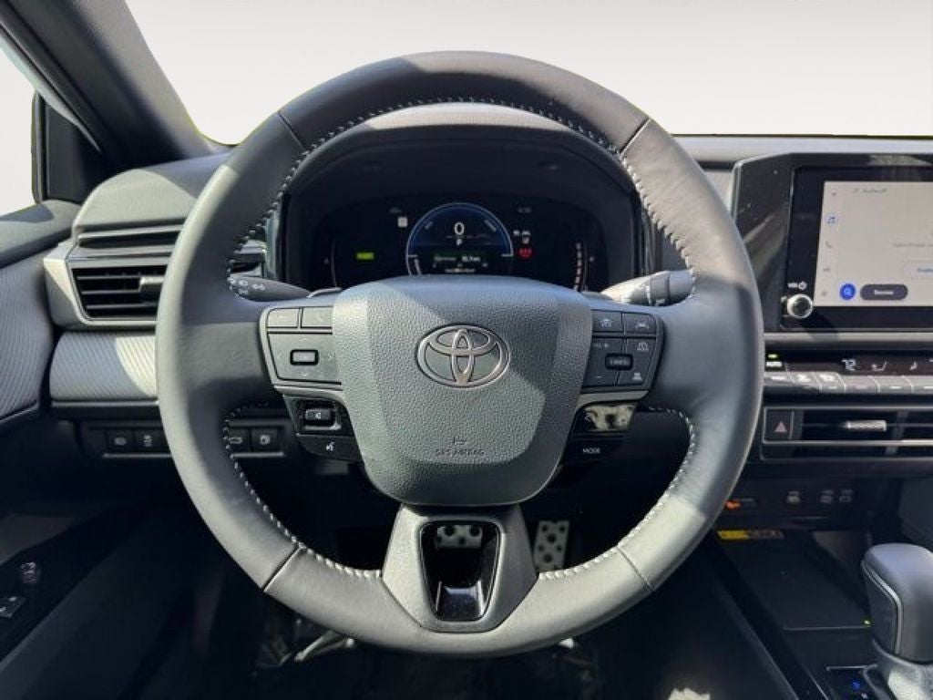 2025 Toyota Camry SE AWD