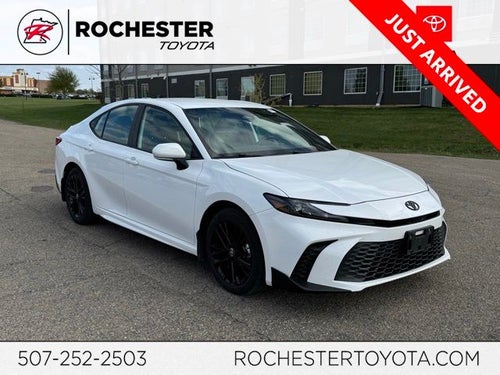 2025 Toyota Camry SE AWD