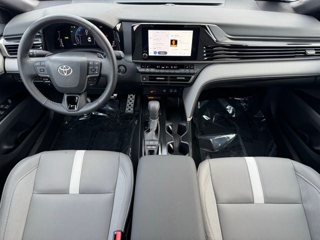 2025 Toyota Camry SE AWD