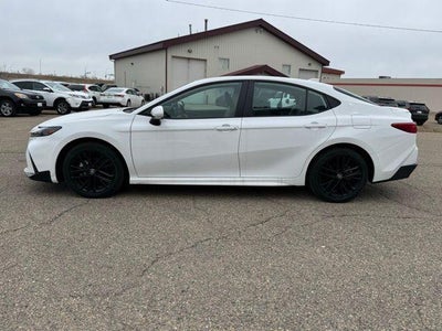 2025 Toyota Camry SE AWD