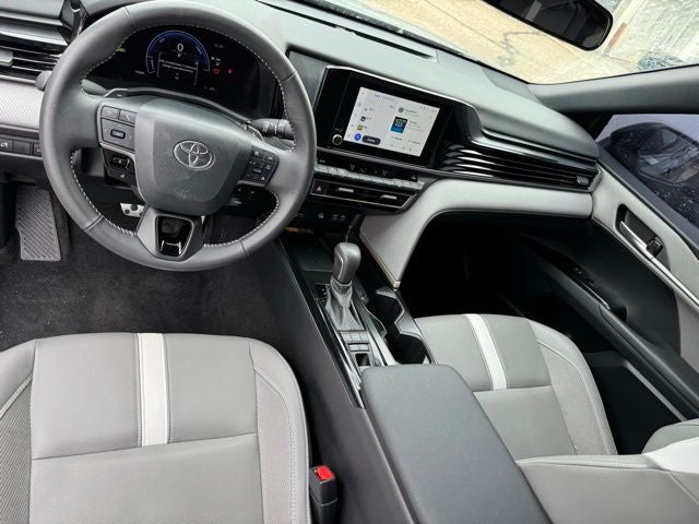 2025 Toyota Camry SE AWD