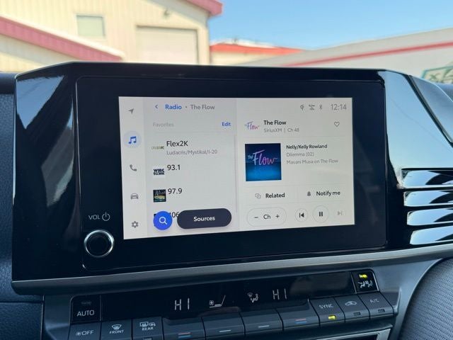 2025 Toyota Camry SE AWD