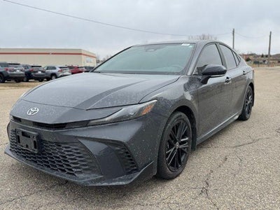 2025 Toyota Camry SE AWD