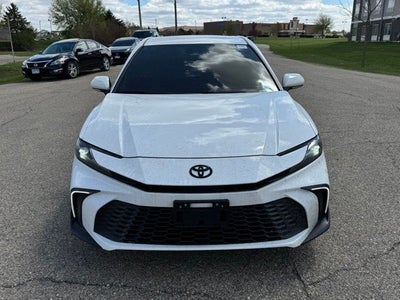 2025 Toyota Camry SE AWD