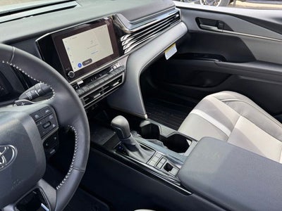 2025 Toyota Camry SE AWD