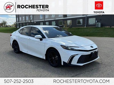 2025 Toyota Camry SE AWD