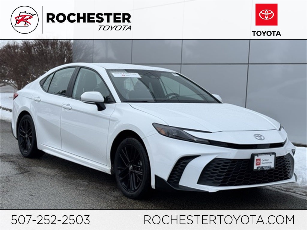 2025 Toyota Camry SE AWD