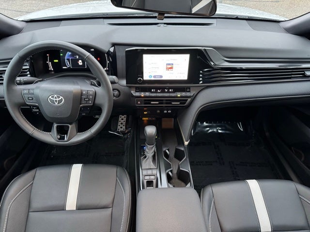 2025 Toyota Camry SE AWD