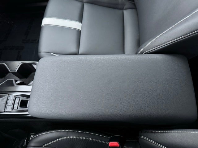 2025 Toyota Camry SE AWD