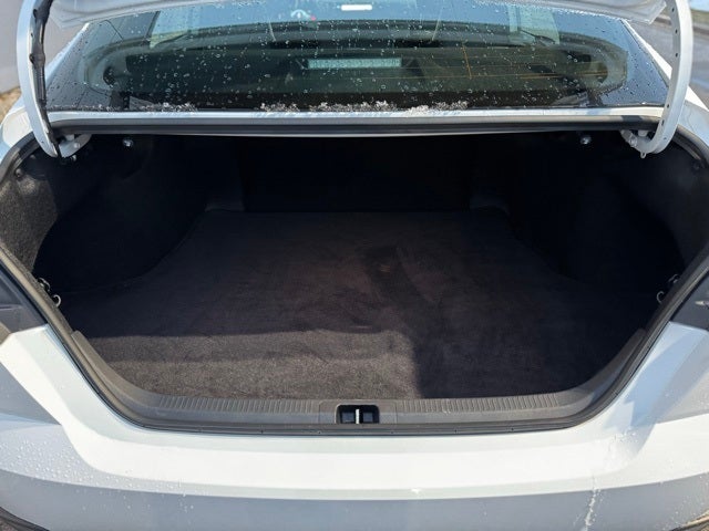 2025 Toyota Camry SE AWD