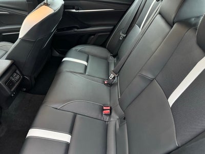 2025 Toyota Camry SE AWD