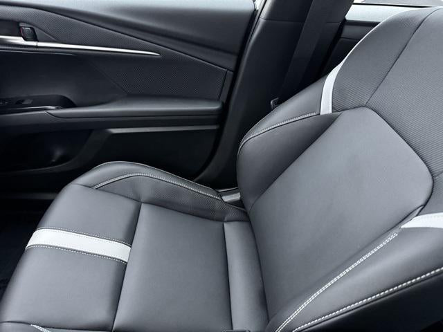 2025 Toyota Camry SE AWD