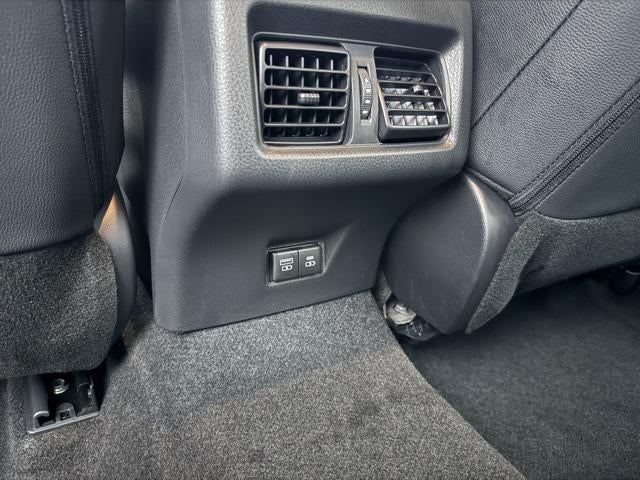 2025 Toyota Camry SE AWD