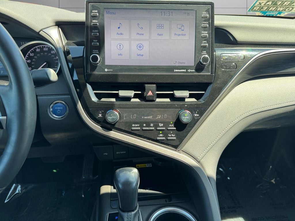 2022 Toyota Camry Hybrid XLE FWD