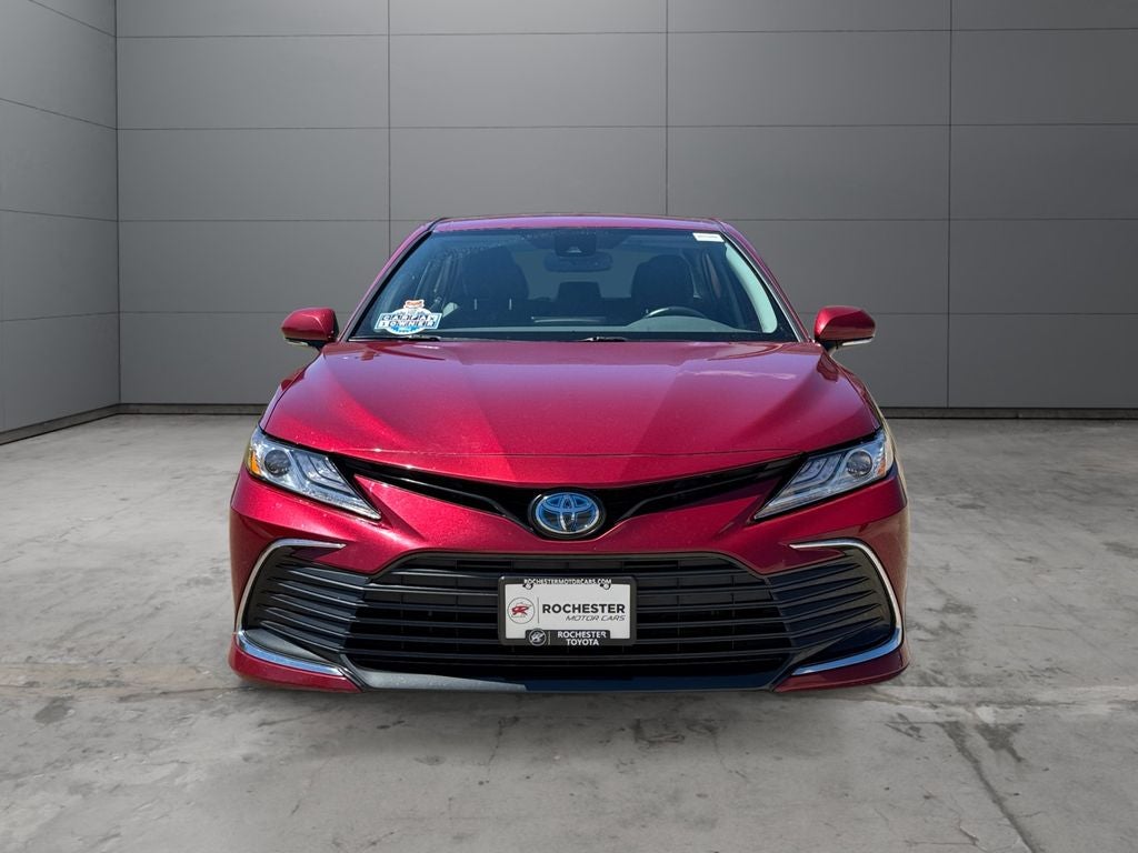 2022 Toyota Camry Hybrid XLE FWD