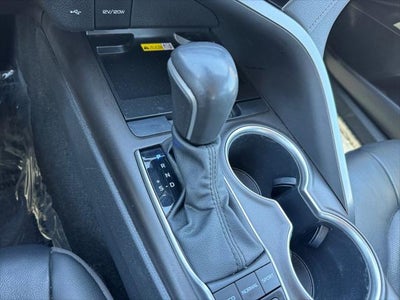 2022 Toyota Camry Hybrid XLE FWD