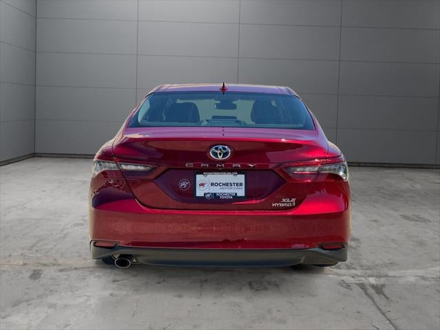 2022 Toyota Camry Hybrid XLE FWD