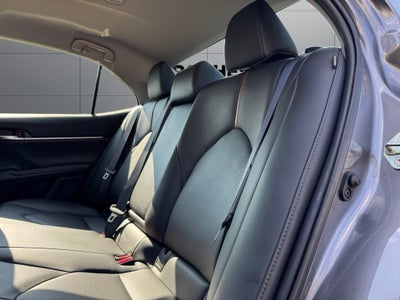 2020 Toyota Camry Hybrid XLE FWD