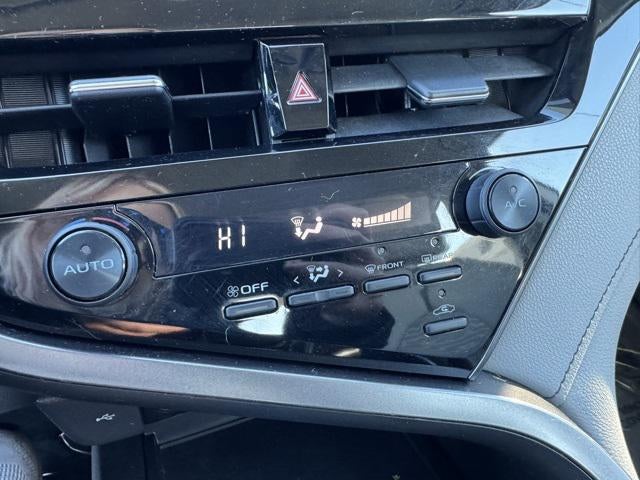 2021 Toyota Camry SE FWD