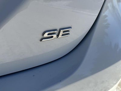 2021 Toyota Camry SE FWD