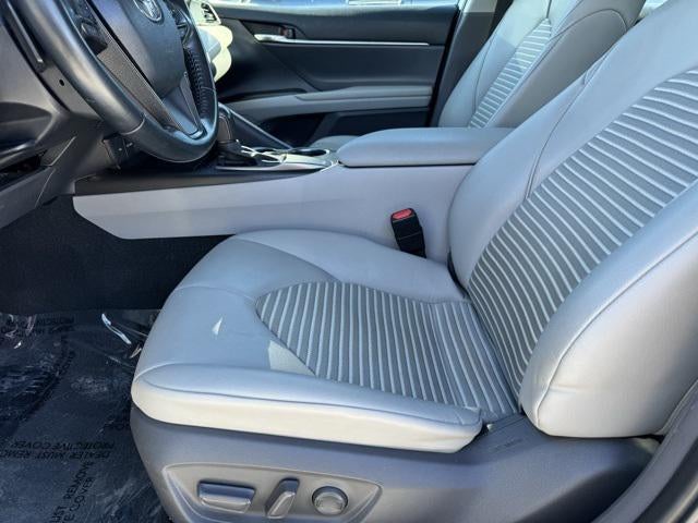 2021 Toyota Camry SE FWD