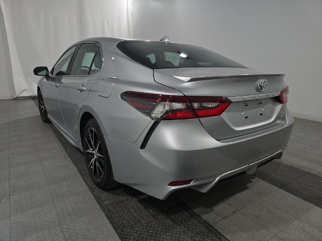 2023 Toyota Camry SE FWD