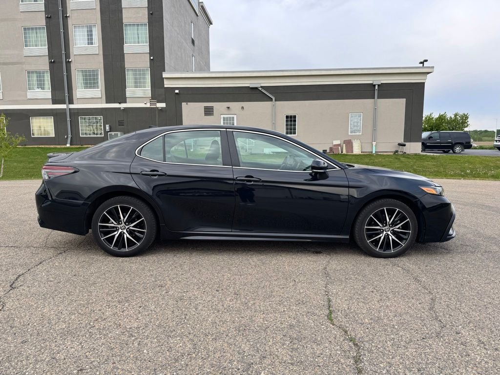 2023 Toyota Camry SE FWD