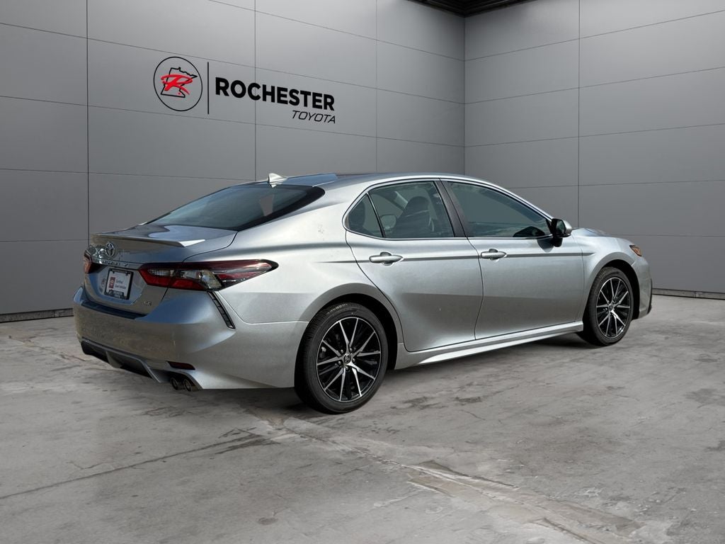 2023 Toyota Camry SE FWD