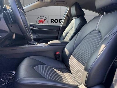 2023 Toyota Camry SE FWD