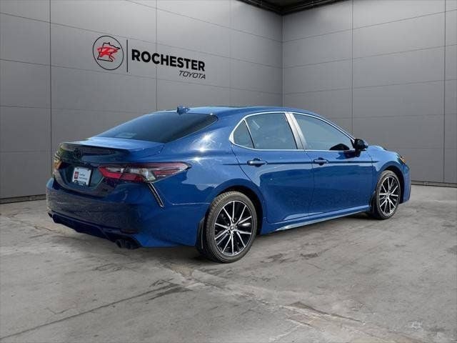 2023 Toyota Camry SE FWD