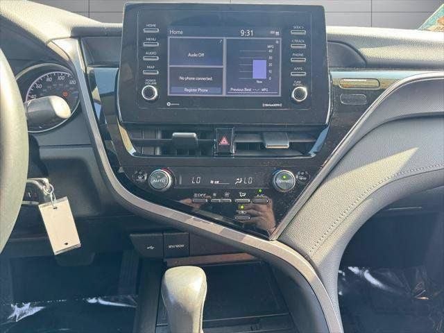 2023 Toyota Camry SE FWD