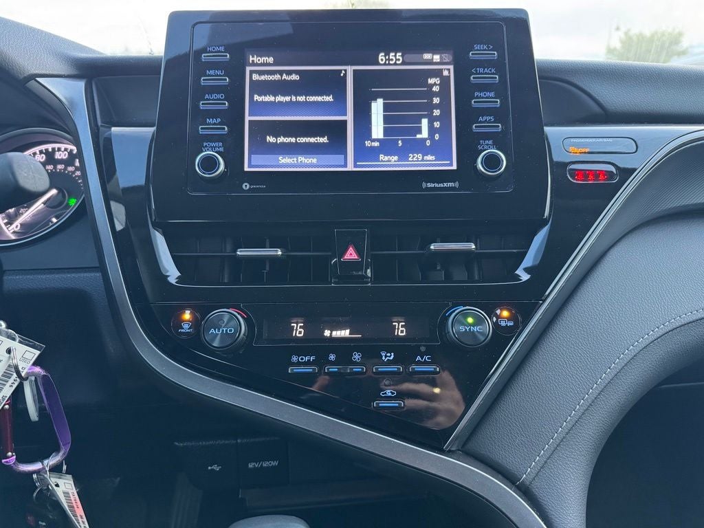 2024 Toyota Camry SE FWD