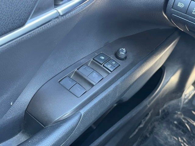 2021 Toyota Camry SE AWD