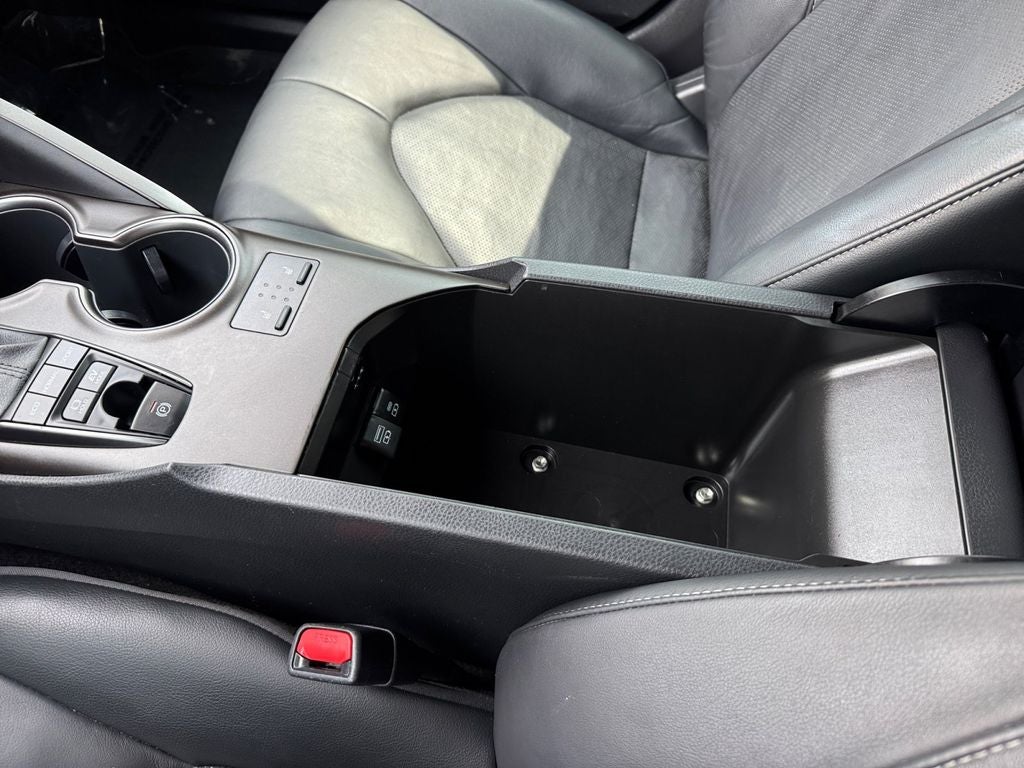 2021 Toyota Camry Hybrid XSE FWD