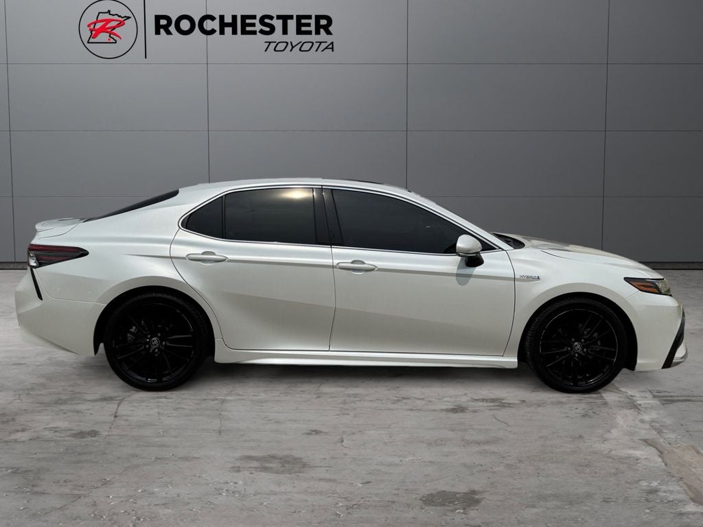 2021 Toyota Camry Hybrid XSE FWD