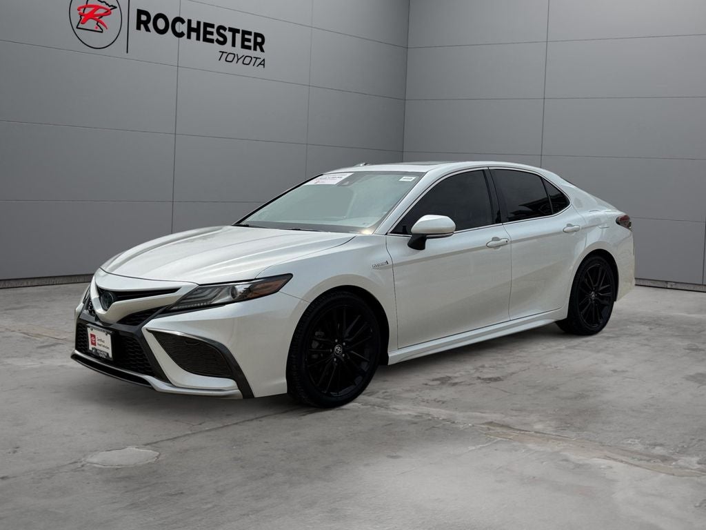 2021 Toyota Camry Hybrid XSE FWD