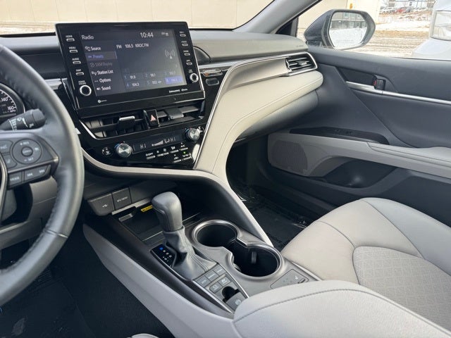 2024 Toyota Camry Hybrid XSE FWD