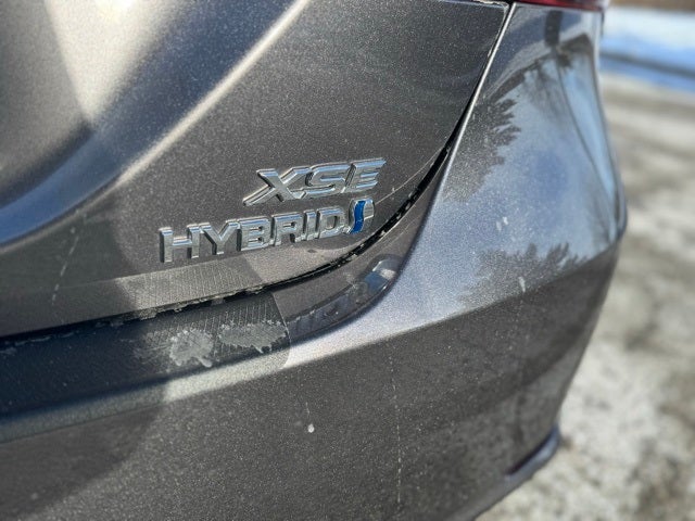 2024 Toyota Camry Hybrid XSE FWD