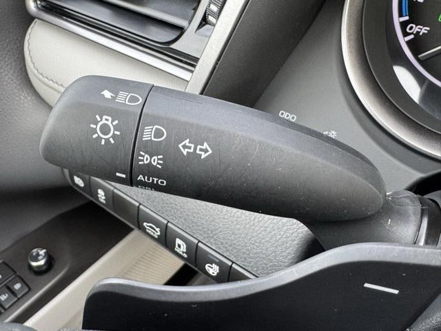 2024 Toyota Camry Hybrid XSE FWD