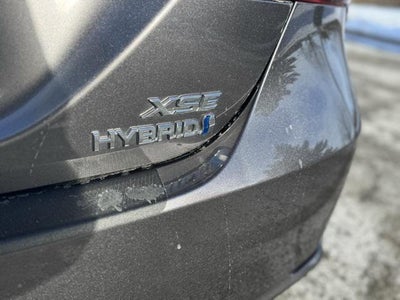 2024 Toyota Camry Hybrid XSE FWD