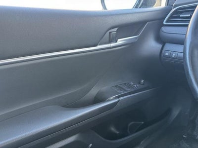 2023 Toyota Camry SE FWD