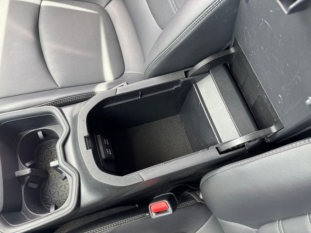2022 Toyota RAV4 Hybrid XLE Premium AWD