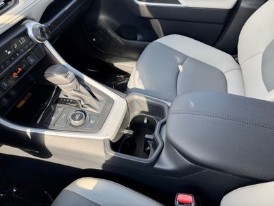 2023 Toyota RAV4 Hybrid XLE Premium AWD