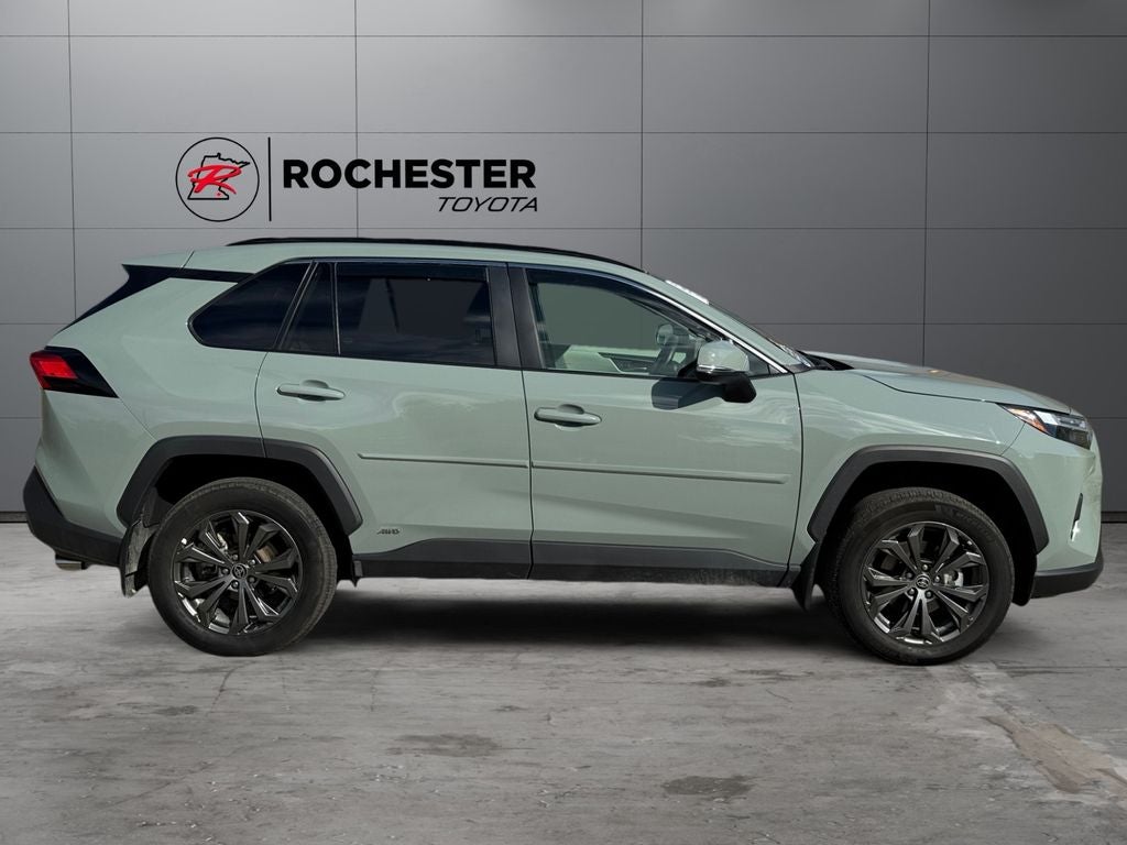 2023 Toyota RAV4 Hybrid XLE Premium AWD