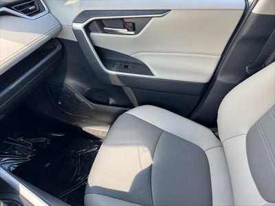 2023 Toyota RAV4 Hybrid XLE Premium AWD
