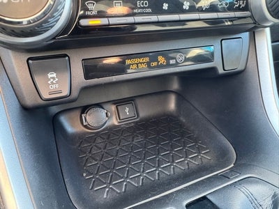 2020 Toyota RAV4 Hybrid LE AWD