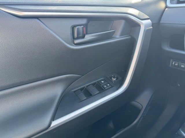 2020 Toyota RAV4 Hybrid LE AWD