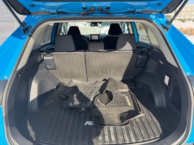 2020 Toyota RAV4 Hybrid LE AWD