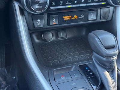 2021 Toyota RAV4 Hybrid XLE AWD