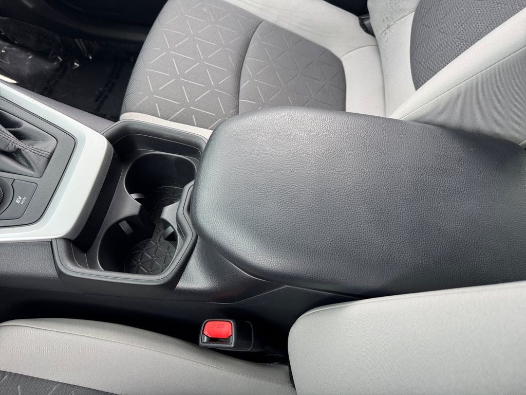 2021 Toyota RAV4 Hybrid XLE AWD